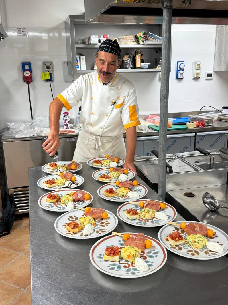 Lo chef del Gattopardo impiatta gli antipasti